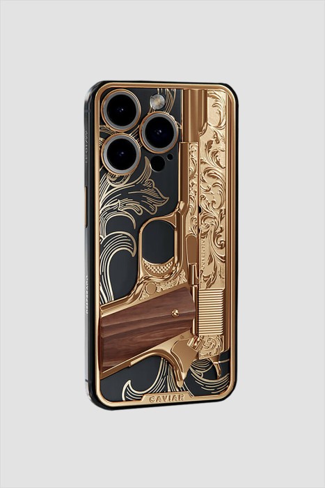 iphone 15 pro max 1 tb  модель notorious из италии вид сбоку