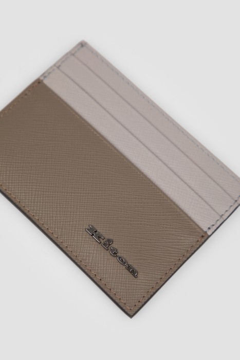 Товар серого цвета с внутренней стороны