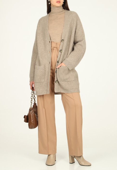 кардиган  по цене 114900 руб вид справа