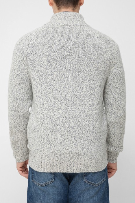 кардиган  от бренда brunello cucinelli вид слева