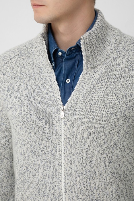 кардиган  из италии вид сбоку