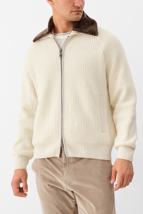 Товар с артикулом 15311243 10 вид сзади