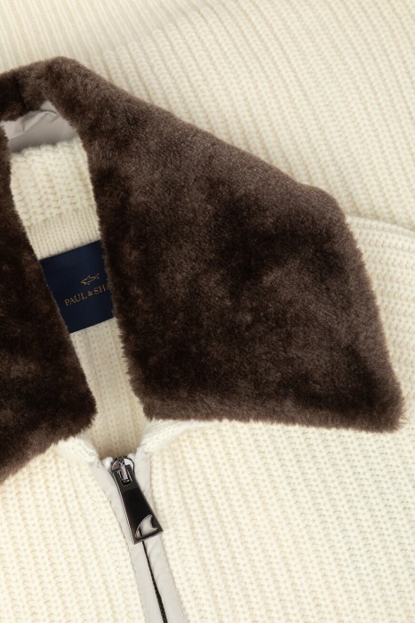 кардиган  из шерсти спереди