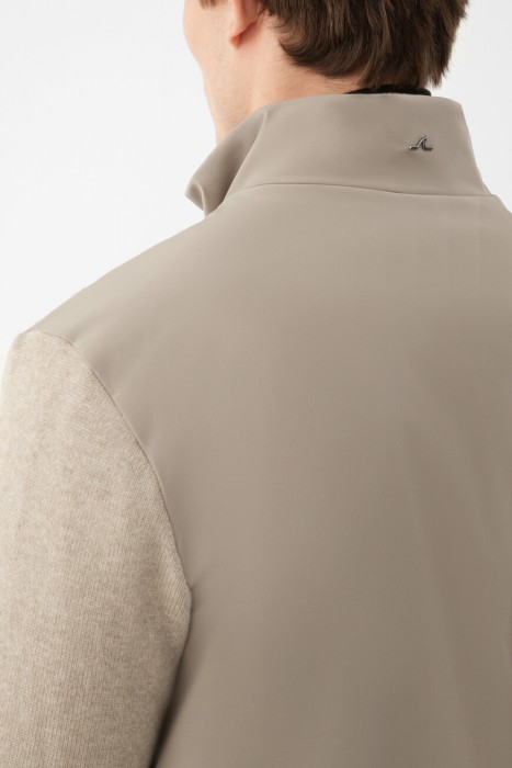 кардиган  из шерсти спереди