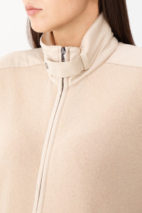 кардиган  из франции вид сбоку