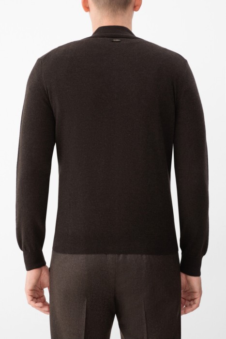 кардиган  по цене 39300 руб вид справа