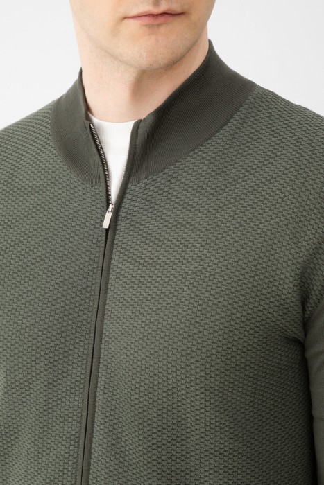 кардиган  из италии вид сбоку