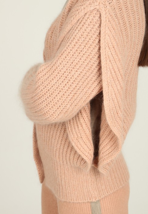 Продукция для женщин фото