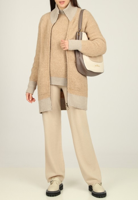 кардиган  по цене 67130 руб вид справа