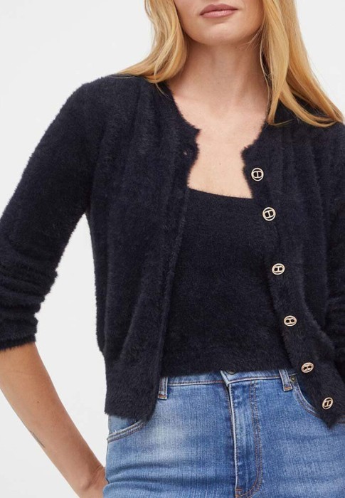 кардиган  по цене 27230 руб вид справа