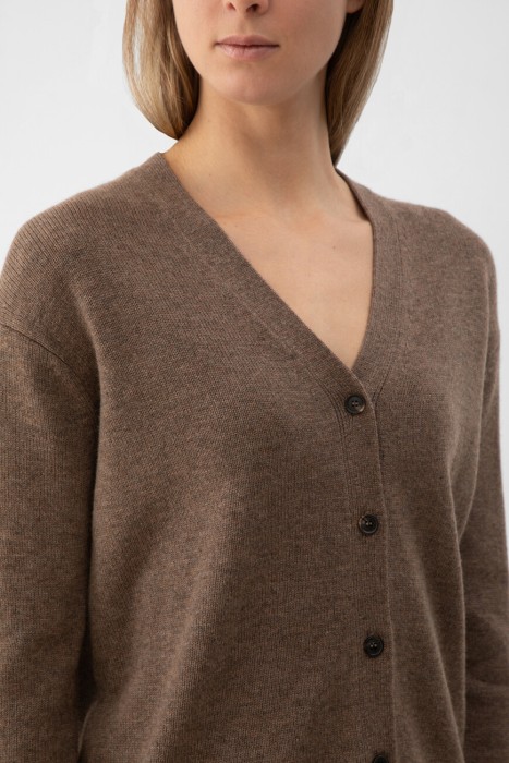 кардиган  из италии вид сбоку