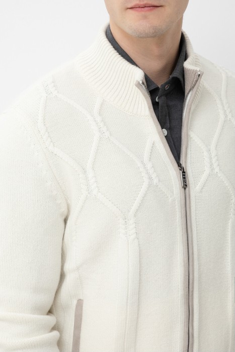 кардиган  из италии вид сбоку