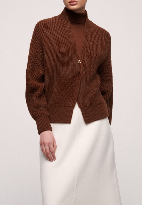 кардиган  из италии вид сбоку