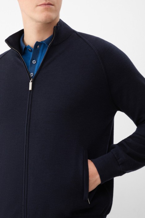 кардиган  из шерсти спереди