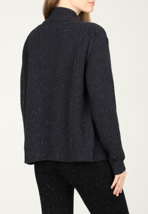 кардиган  из проверенных материалов спереди