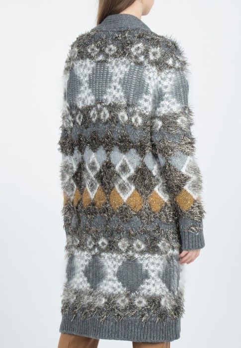 Товар серого цвета с внутренней стороны