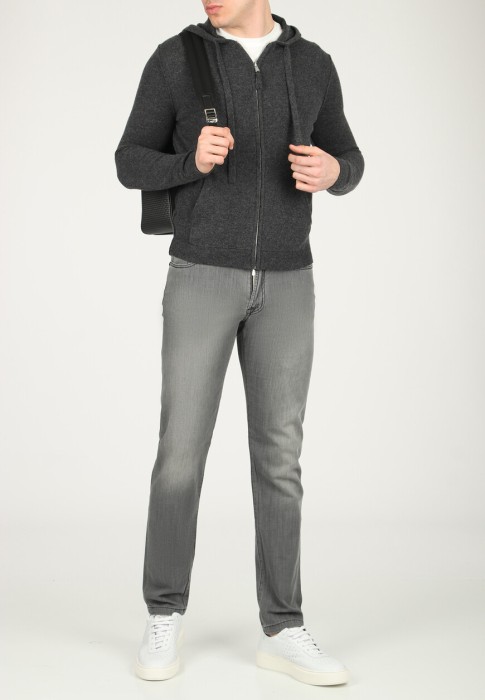 кардиган  по цене 52115 руб вид справа