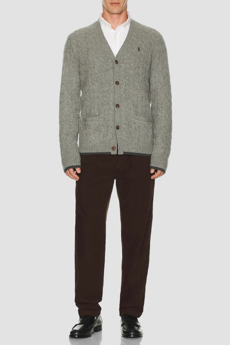 Товар серого цвета с внутренней стороны