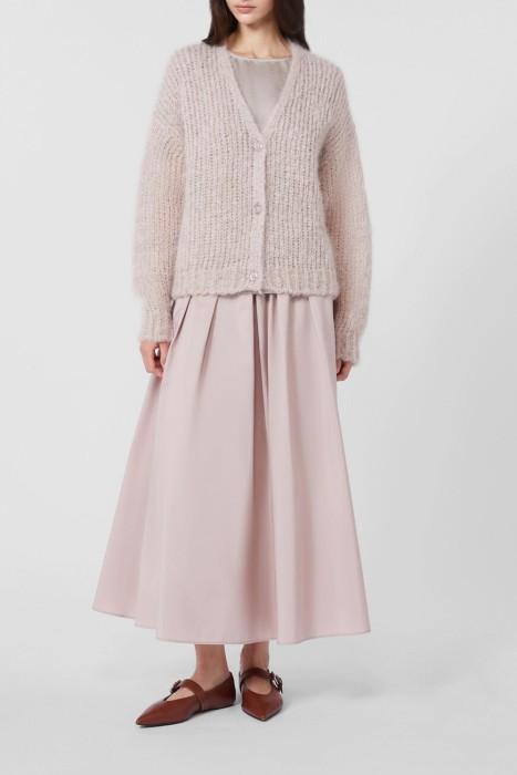 Товар розового цвета с внутренней стороны