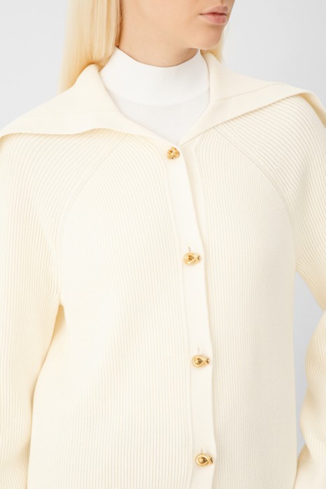 кардиган  из италии вид сбоку