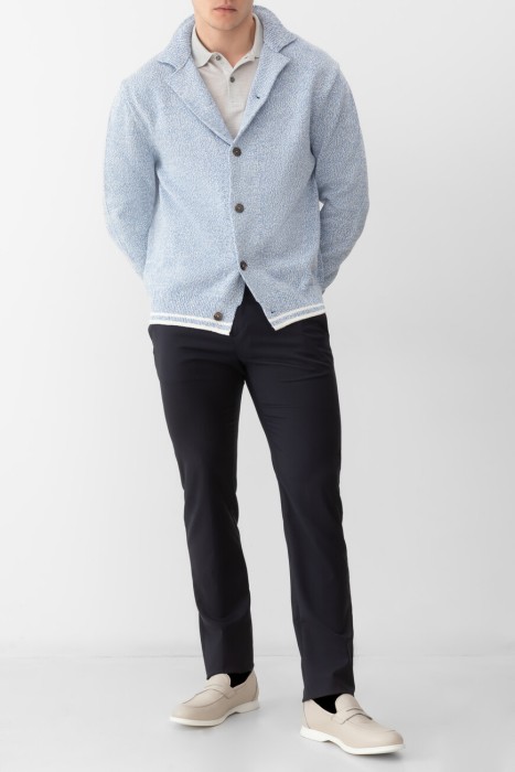 Товар разноцветного цвета с внутренней стороны