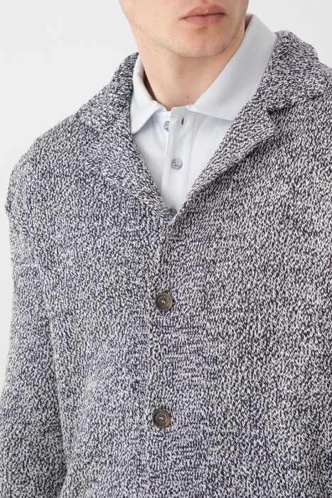 кардиган  из италии вид сбоку