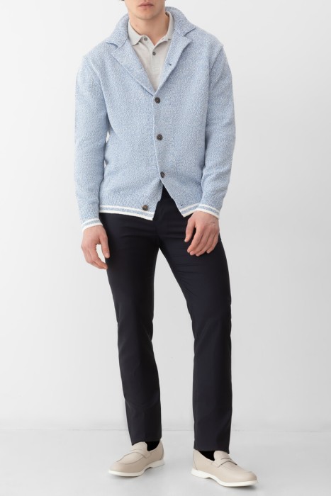 Товар разноцветного цвета с внутренней стороны