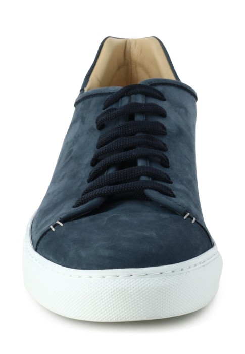 Товар синего цвета с внутренней стороны