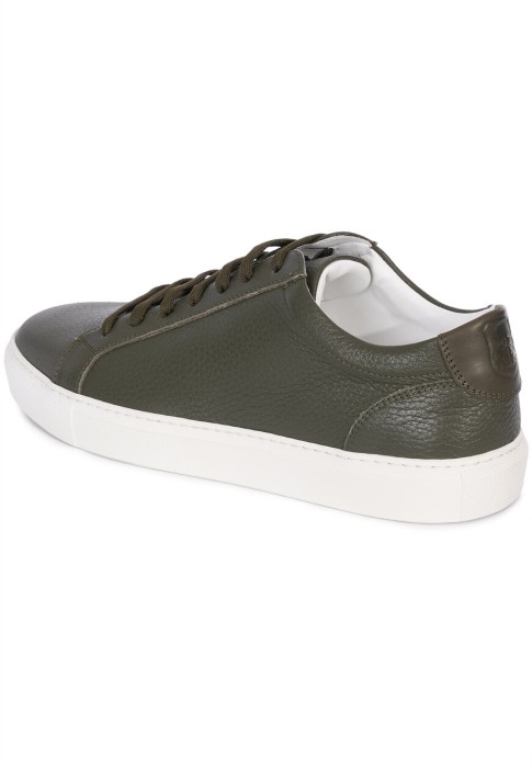 Товар зеленого цвета с внутренней стороны