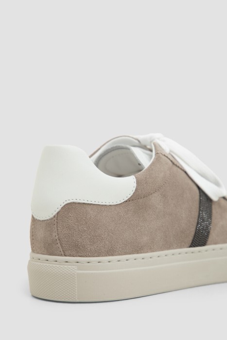 Продукция для женщин фото