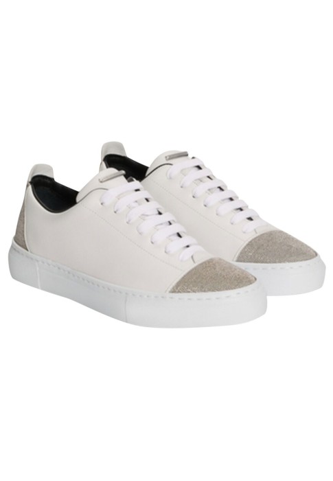 кеды  по цене 93900 руб вид справа