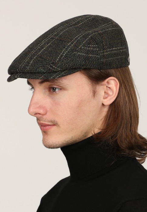 кепи  из проверенных материалов спереди