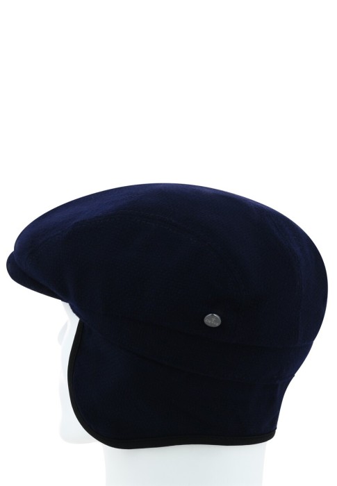 Товар серого цвета с внутренней стороны