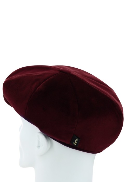 кепка  из проверенных материалов спереди