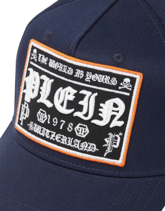 кепка  от бренда philipp plein вид слева