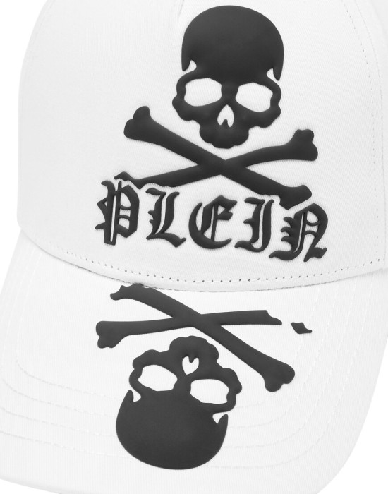 кепка  от бренда philipp plein вид слева