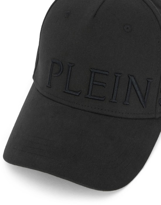 кепка  от бренда plein sport вид слева