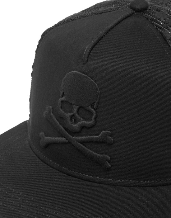 кепка  от бренда philipp plein вид слева