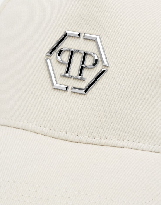 кепка  от бренда philipp plein вид слева