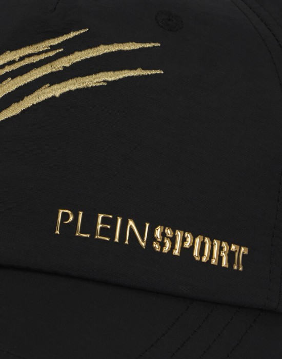 кепка от бренда plein sport вид слева
