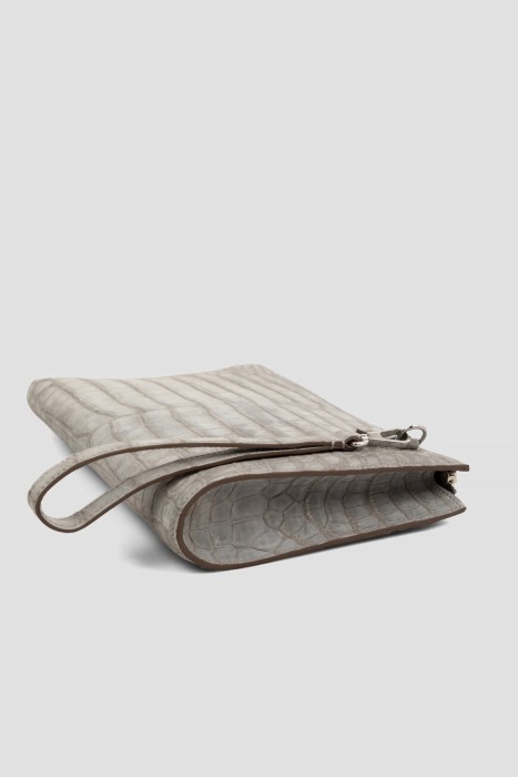 клатч  для взрослого возраста с изнаночной стороны