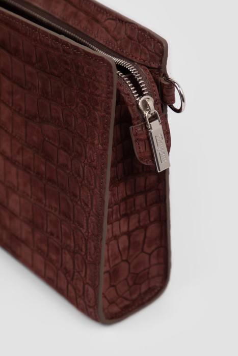 клатч  для взрослого возраста с изнаночной стороны