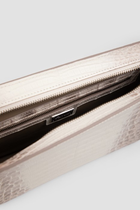 клатч  на сезон этого года фотография