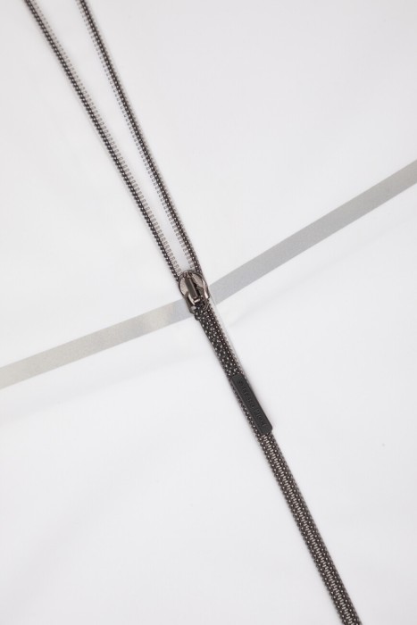 кофта спорт  модель из коллекции sr luxury tech на сезон этого года фотография