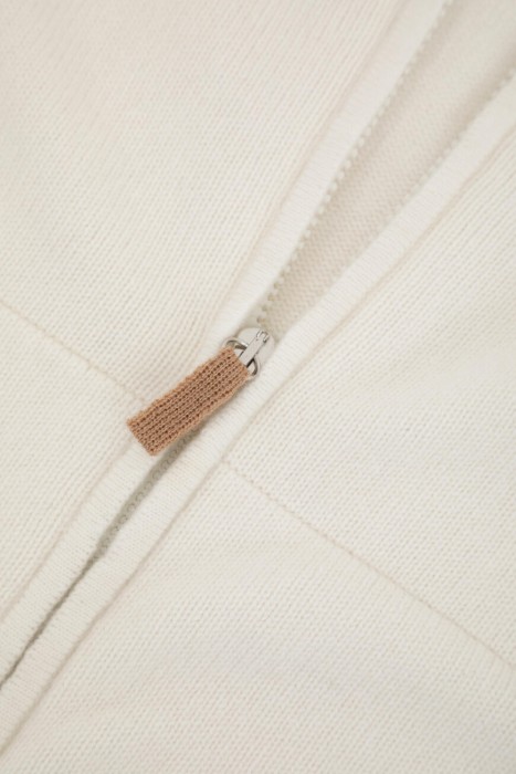 кофта спорт  спортивного стиля с лицевой стороны