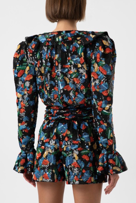 комбинезон  с вышивкой из франции вид сбоку