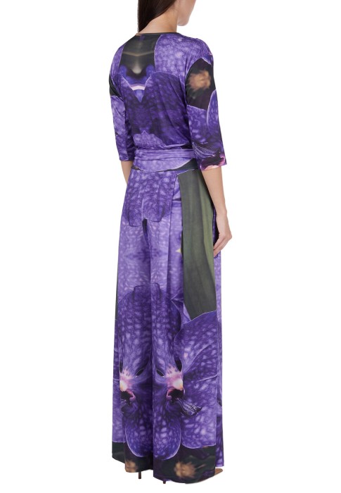 Товар фиолетового цвета с внутренней стороны