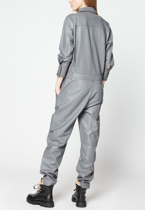 комбинезон  из италии вид сбоку