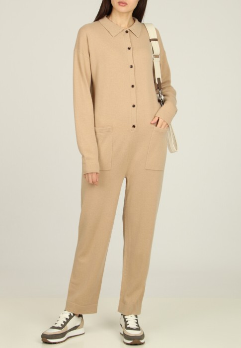 комбинезон  по цене 62930 руб вид справа