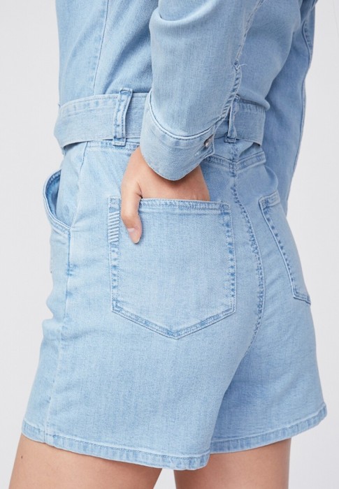 комбинезон  универсального стиля с лицевой стороны